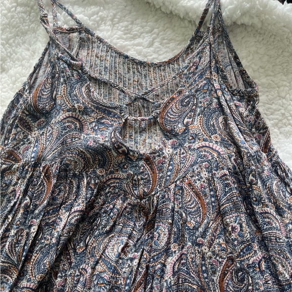🦋✨ 2/15$ TOPS ✨🦋 AMERICAN EAGLE cami top - Picture 5 of 8